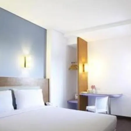 Amaris Hotel Pasar Baru-2